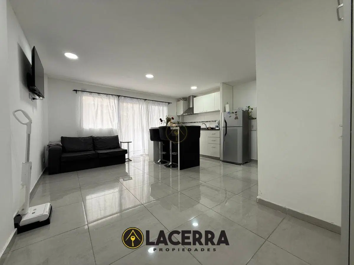 DEPARTAMENTO - 3 AMB. CON COCHERA - EN TIGRE CENTRO. 2