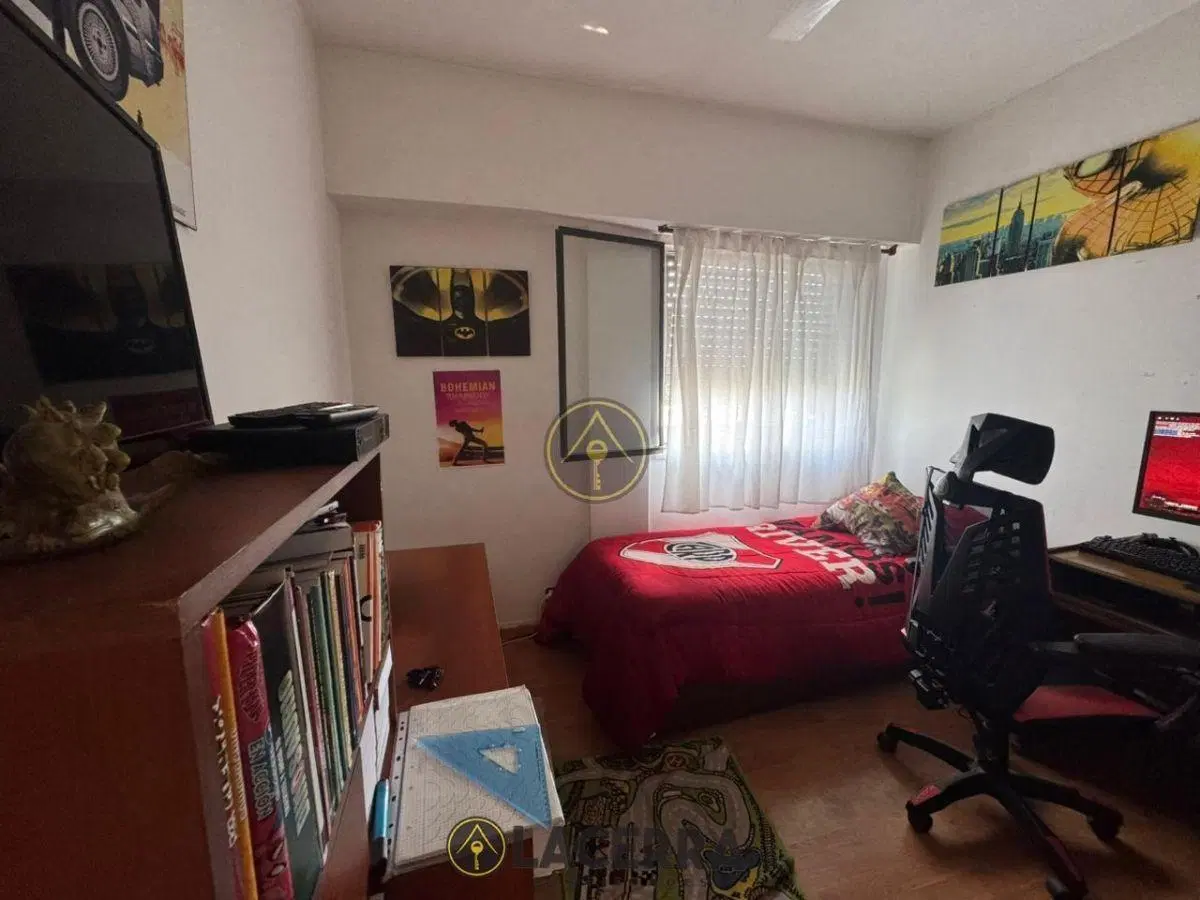 Departamento 3 ambientes con cochera en Beccar 5
