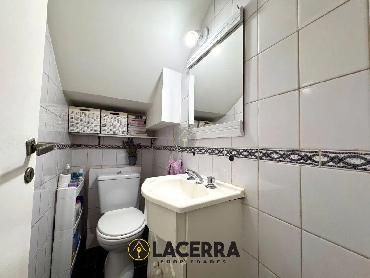 Triplex 4 ambientes con cochera en Munro APTO CREDITO 4