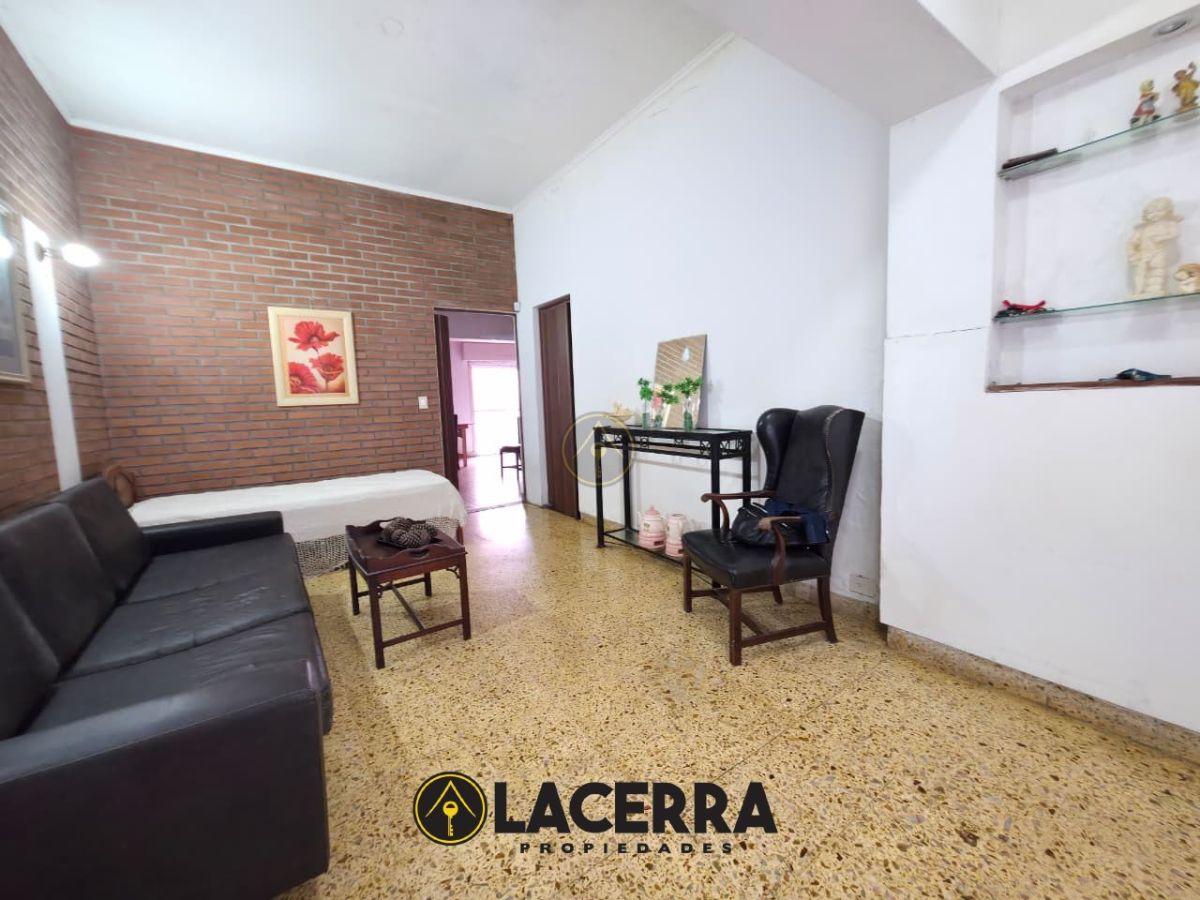 Foto de Casa 3 ambientes con cochera en Carapachay Apto Crédito, imagen 2