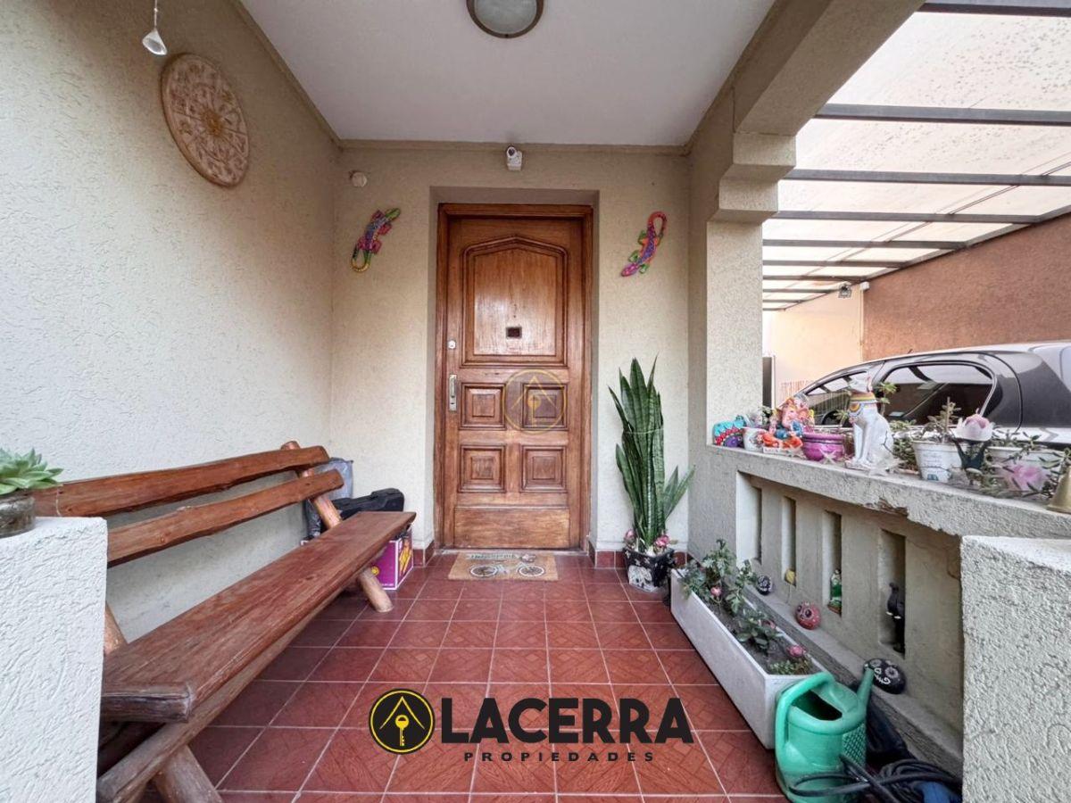 Foto de Casa 6 ambientes en La Lucila!!, imagen 1
