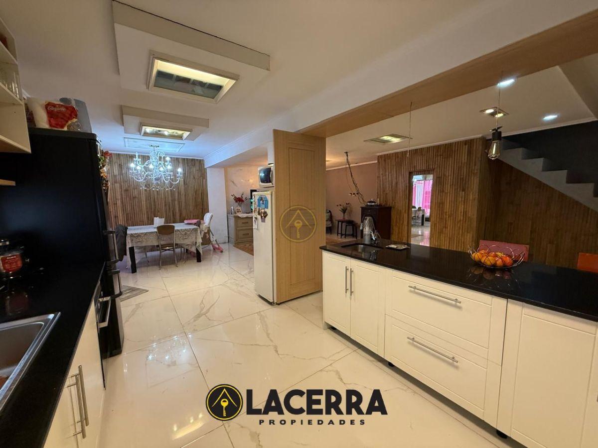Foto de PH / MULTIFAMILIAR VILLA BALLESTER — Mercedes al 4500, imagen 1