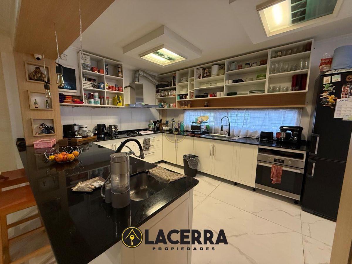 Foto de PH / MULTIFAMILIAR VILLA BALLESTER — Mercedes al 4500, imagen 4