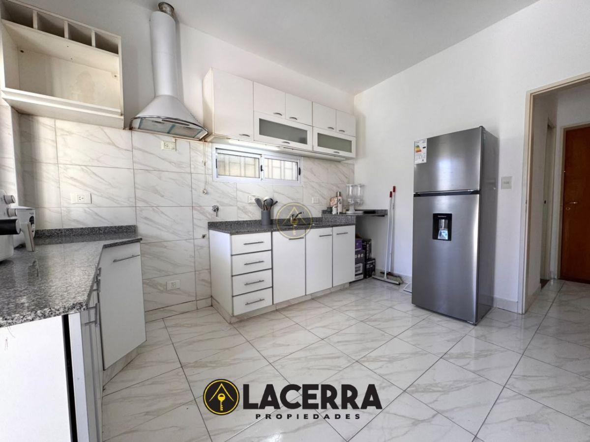 Foto de CASA — 3 amb — Profesor G. Simón al 1300, imagen 5