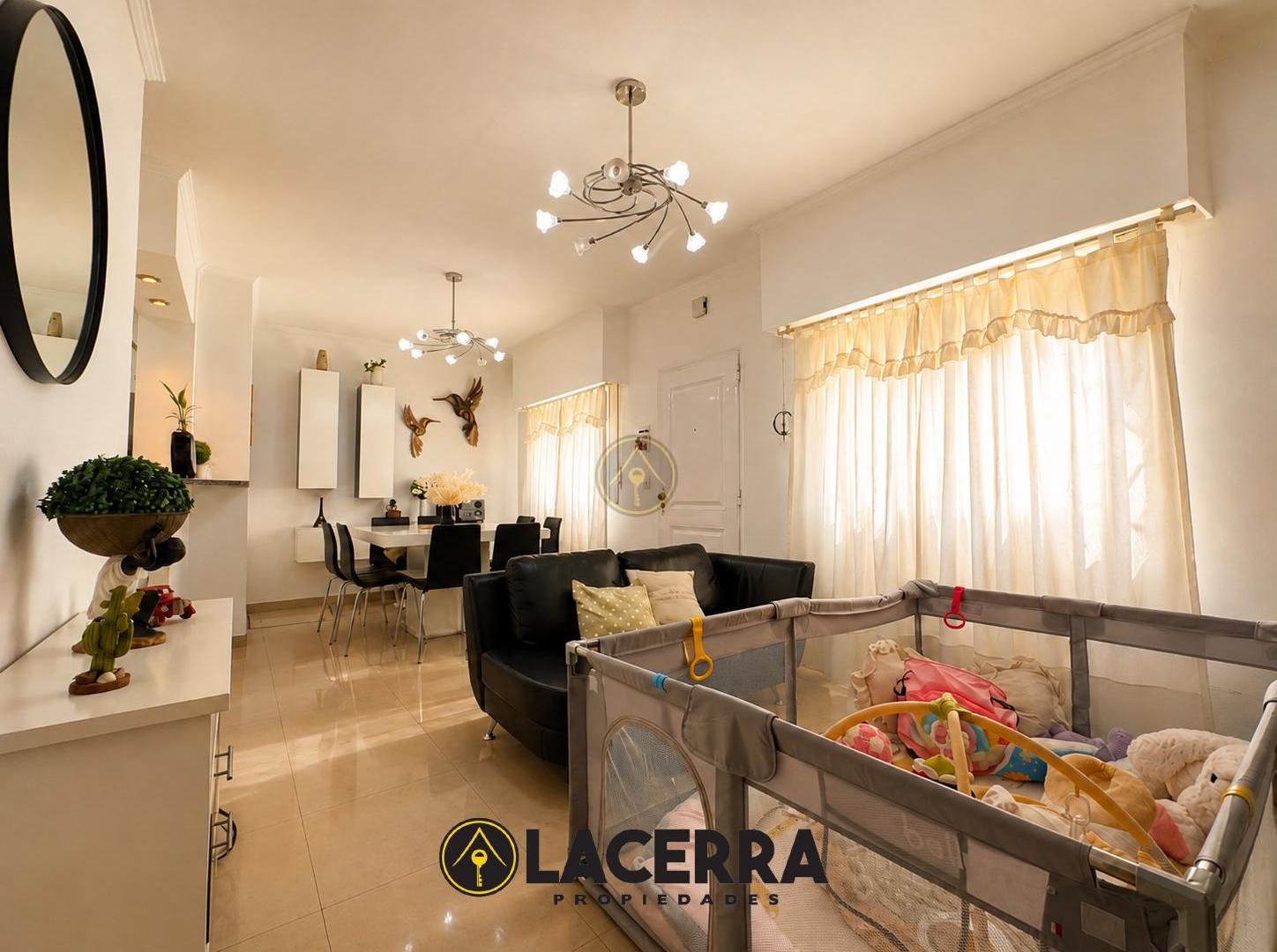 Foto de Casa 3 ambientes con cochera, quincho y pileta - José León Suárez, imagen 4