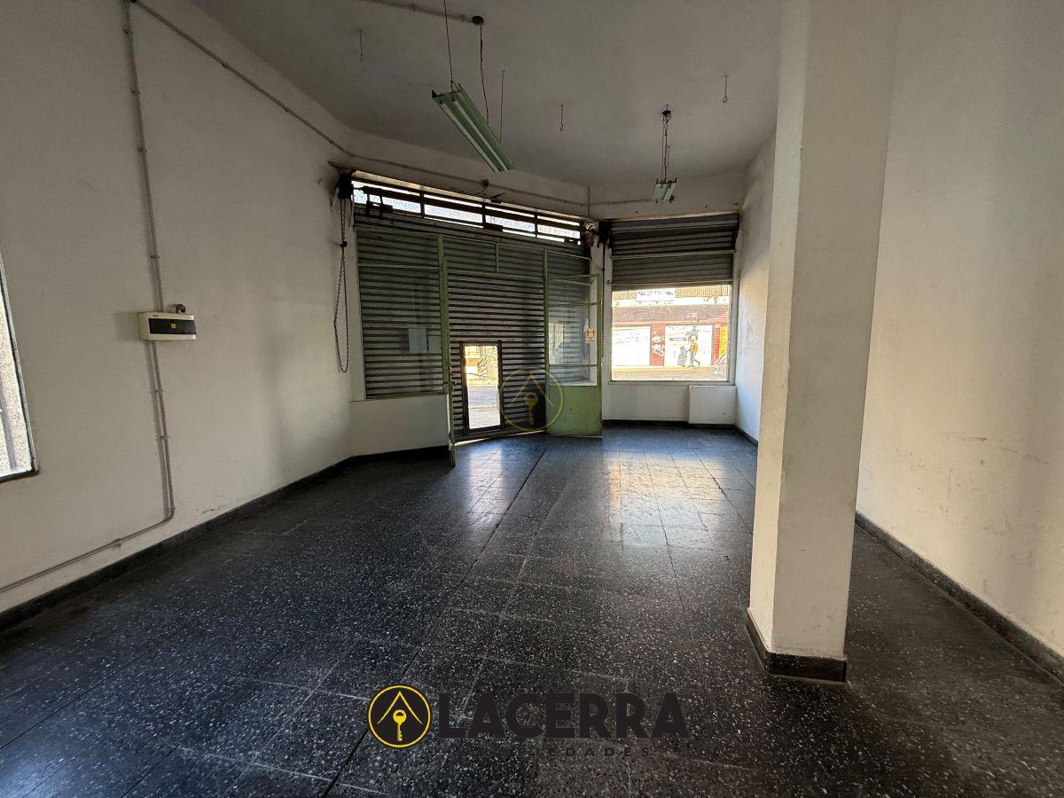 Foto de Local en zona comercial— Libertad al 6600. NUEVO VALOR!, imagen 5