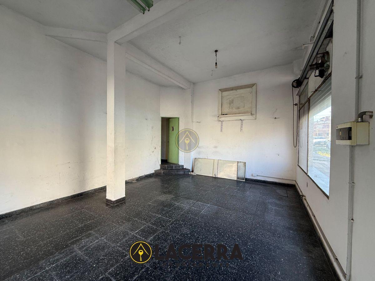 Foto de Local en zona comercial— Libertad al 6600. NUEVO VALOR!, imagen 4