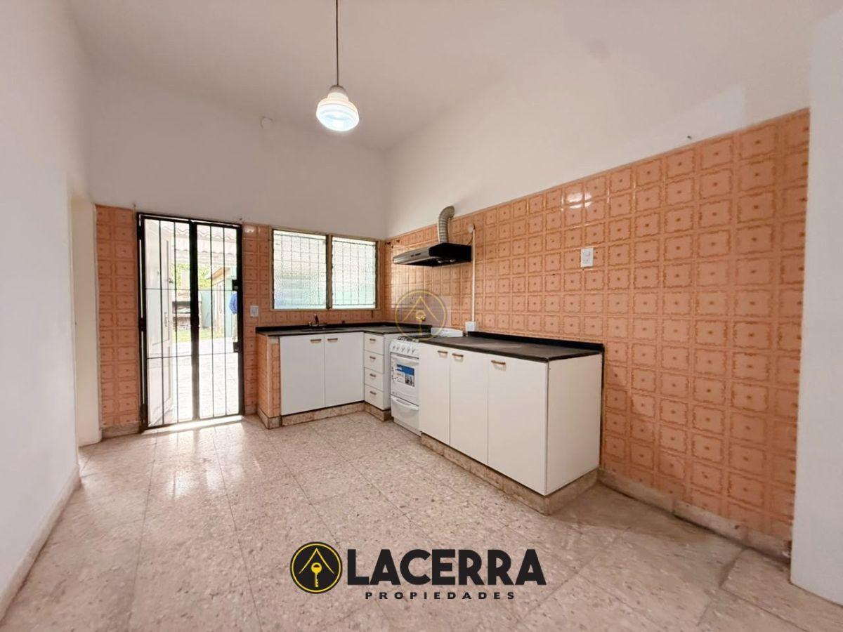 Foto de Casa 4 ambientes en venta en Villa Ballester, imagen 3