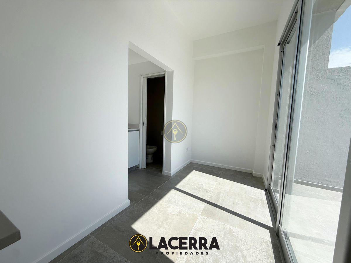 Foto de Triplex 3 ambientes con gran terraza propia en San Martin, imagen 1