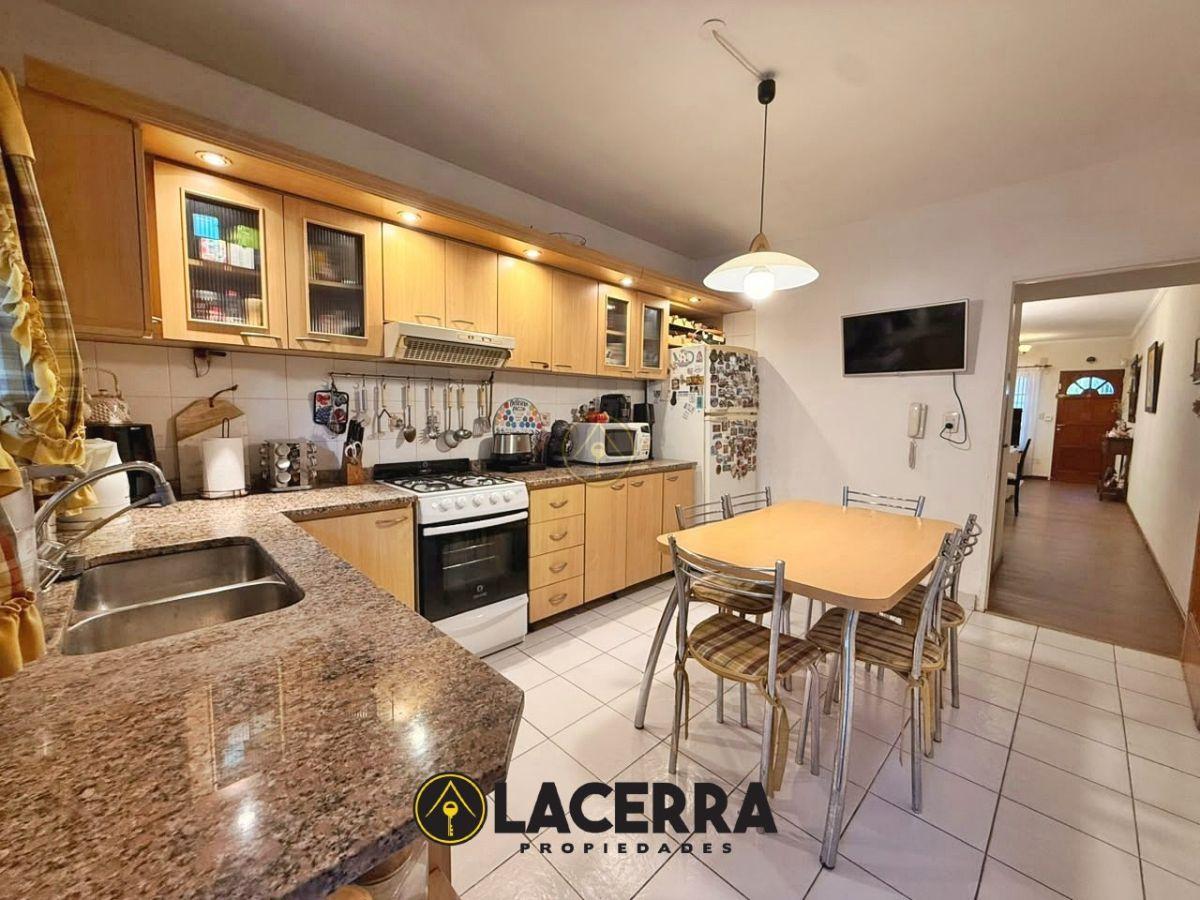 Foto de Apto Credito Triplex 4 Ambientes con Cochera y Jardín, Villa Ballester, imagen 5