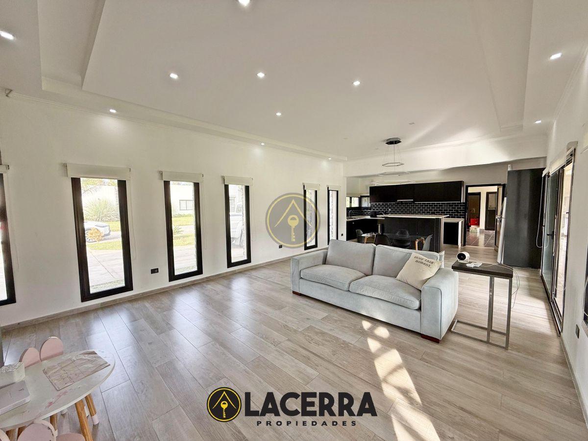 Foto de Casa venta Lujan, imagen 3
