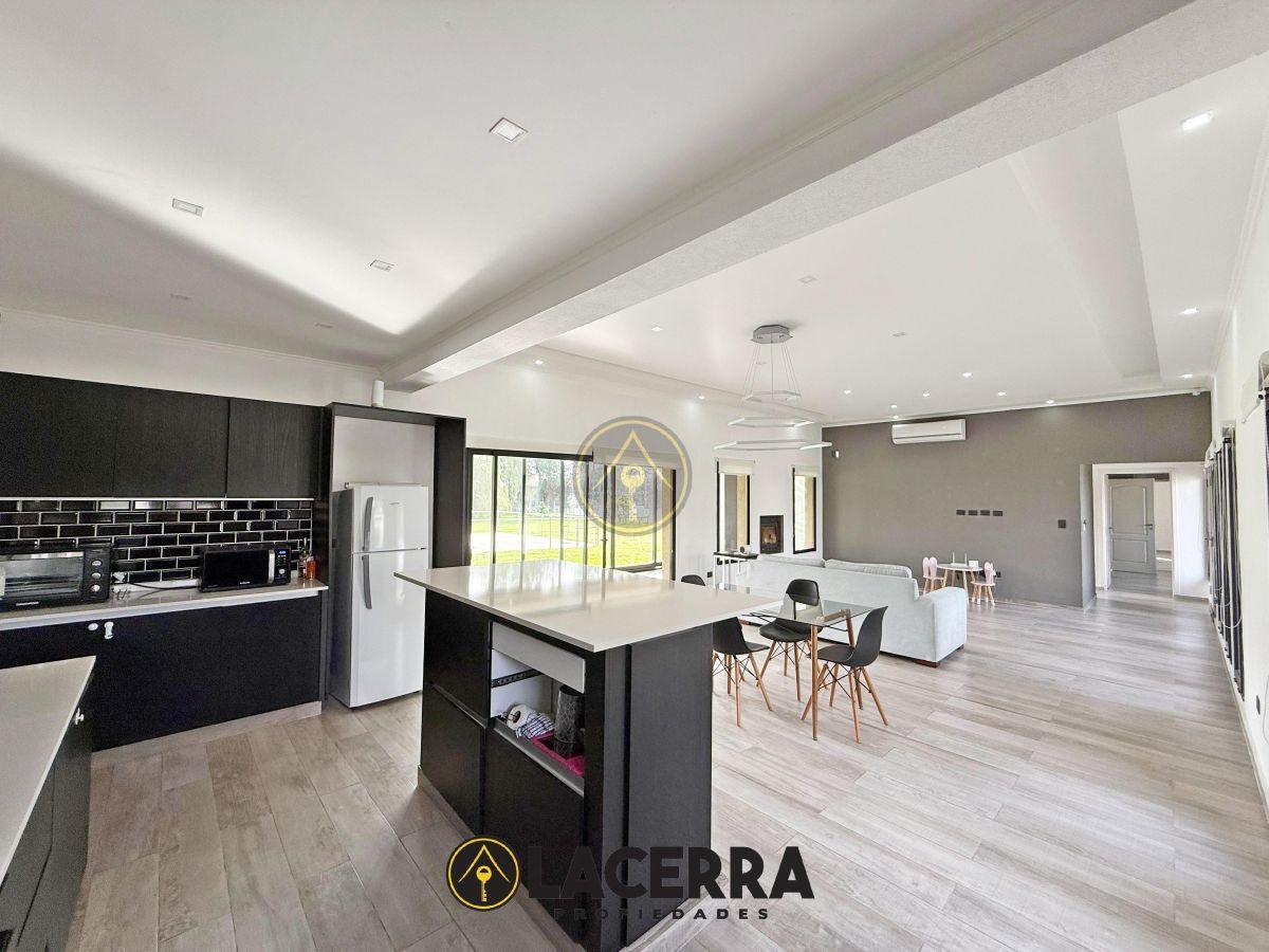 Foto de Casa venta Lujan, imagen 2