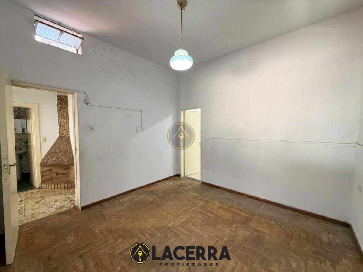 Foto de PH 4 ambientes con terraza en venta en Villa Ballester, imagen 2