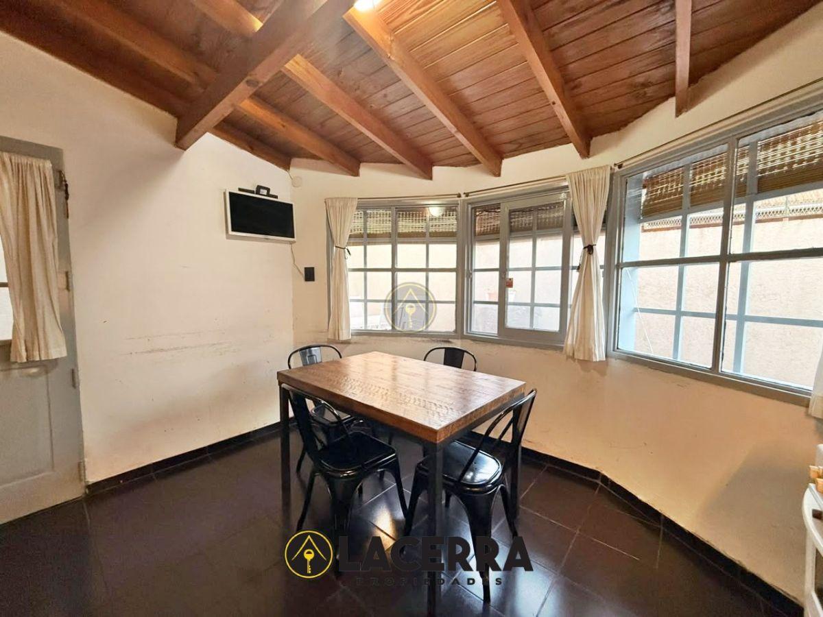 Foto de Casa 4 ambientes con patio y garage APTO CREDITO, imagen 1