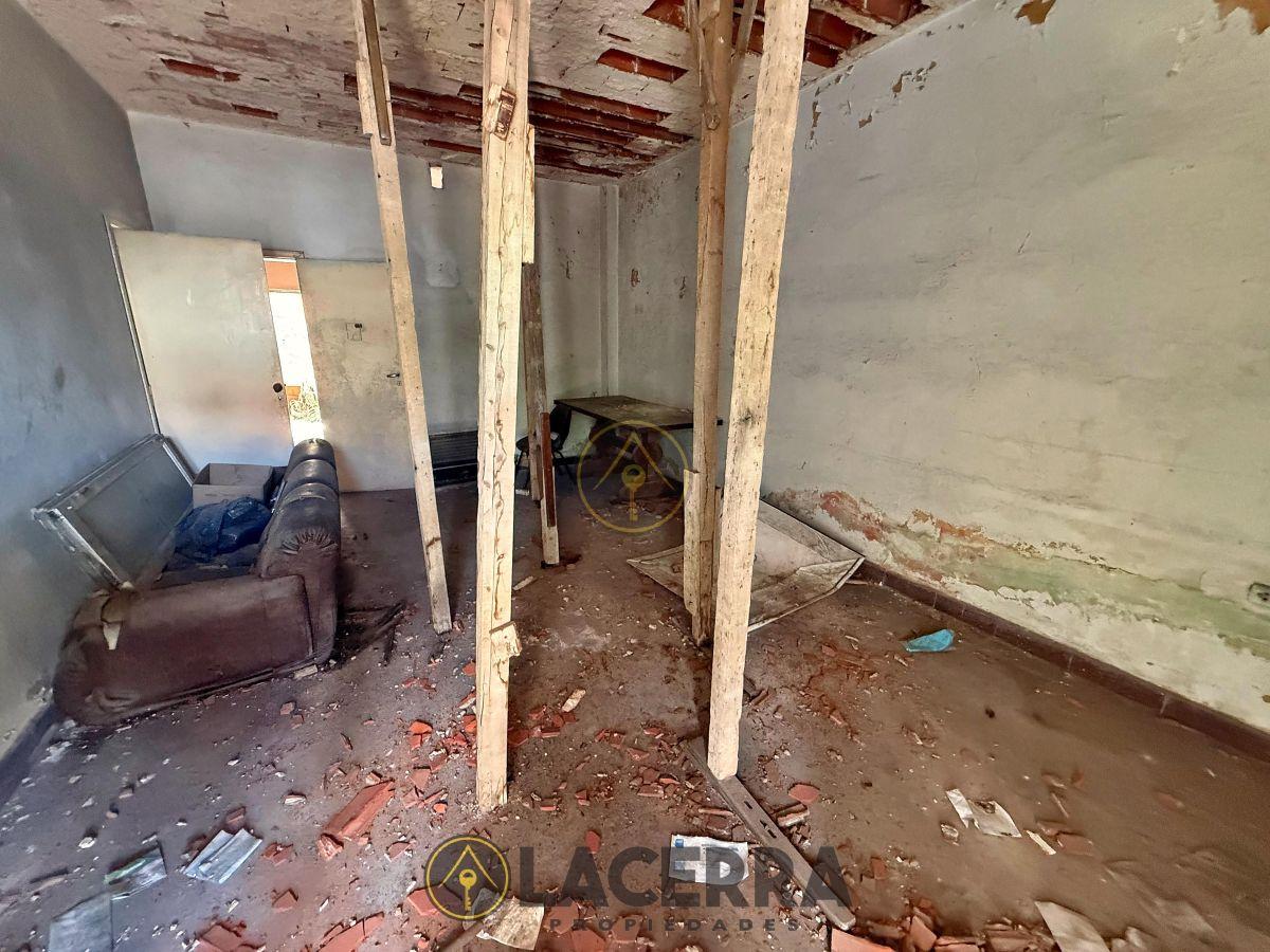 Foto de PH 3 Amb a reciclar en Venta Villa Bonich, imagen 4