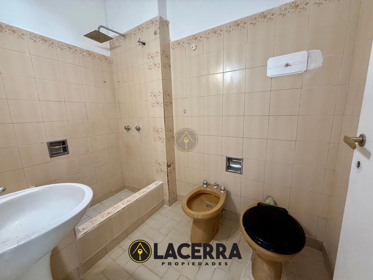 Foto de Alquiler de PH 4 amb con jardin y patio en San Martin, imagen 2