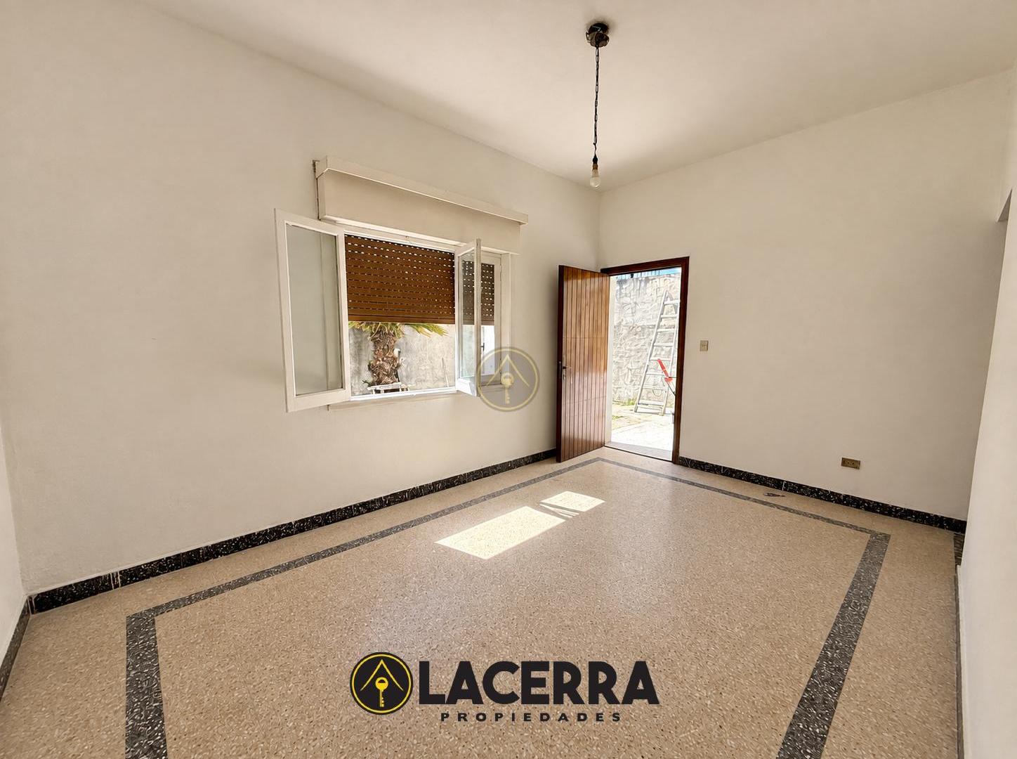 Foto de Alquiler de PH 4 amb con jardin y patio en San Martin, imagen 5