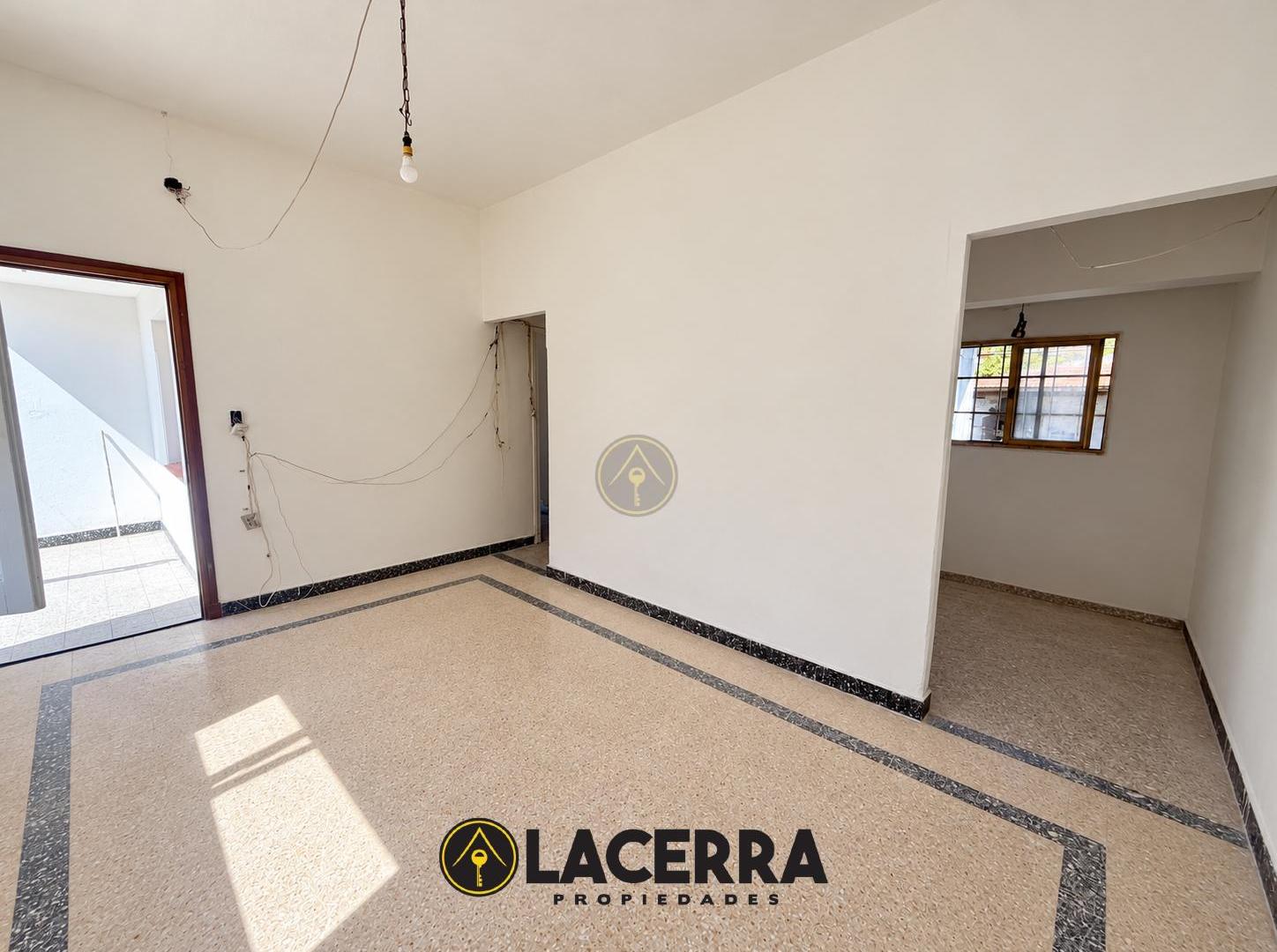 Foto de Alquiler de PH 4 amb con jardin y patio en San Martin, imagen 1