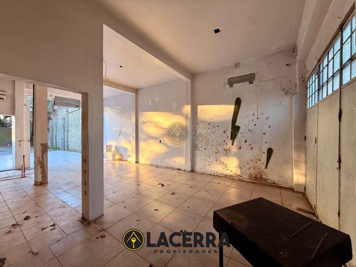 Foto de Oportunidad! Local sobre lote de 10x30 en el centro de Villa Ballester, imagen 3