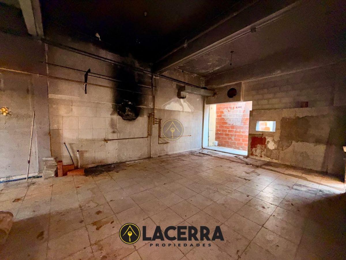 Foto de Oportunidad! Local sobre lote de 10x30 en el centro de Villa Ballester, imagen 2