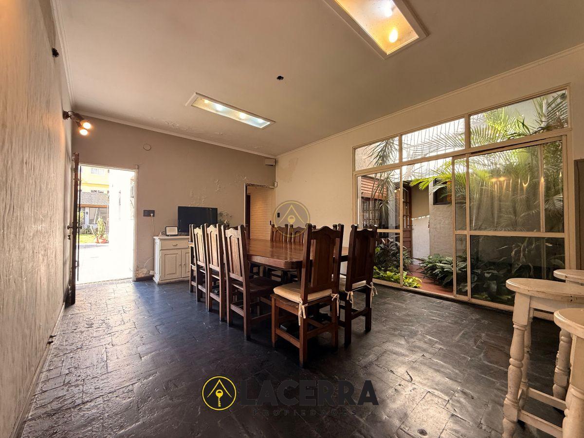 Foto de Casa 6 Ambientes doble lote con garaje y quincho., imagen 5