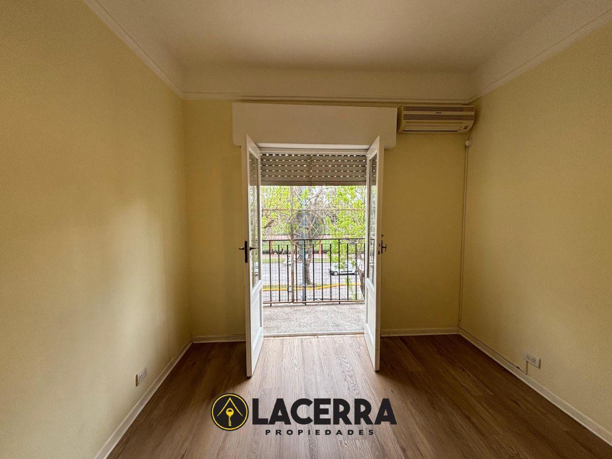 Foto de Departamento 3 ambientes con balcón en Olivos, imagen 2