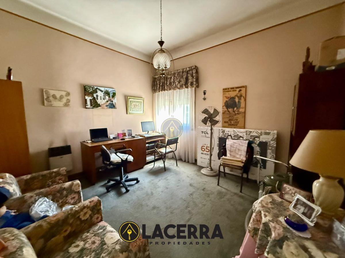 Foto de Casa 5 ambientes con cochera y jardin en San Andres/Villa Zagala, imagen 5