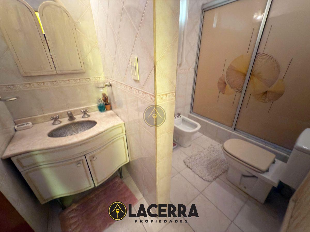 Foto de Venta en Block Casa 4 ambientes y departamento 2 ambientes con piscina, imagen 5