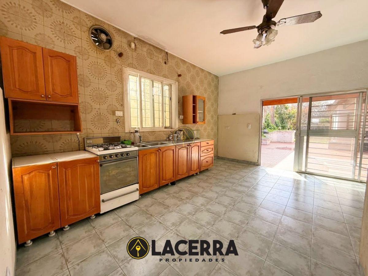 Foto de Casa 4 ambientes con jardin APTO CREDITO en Chilavert, imagen 2