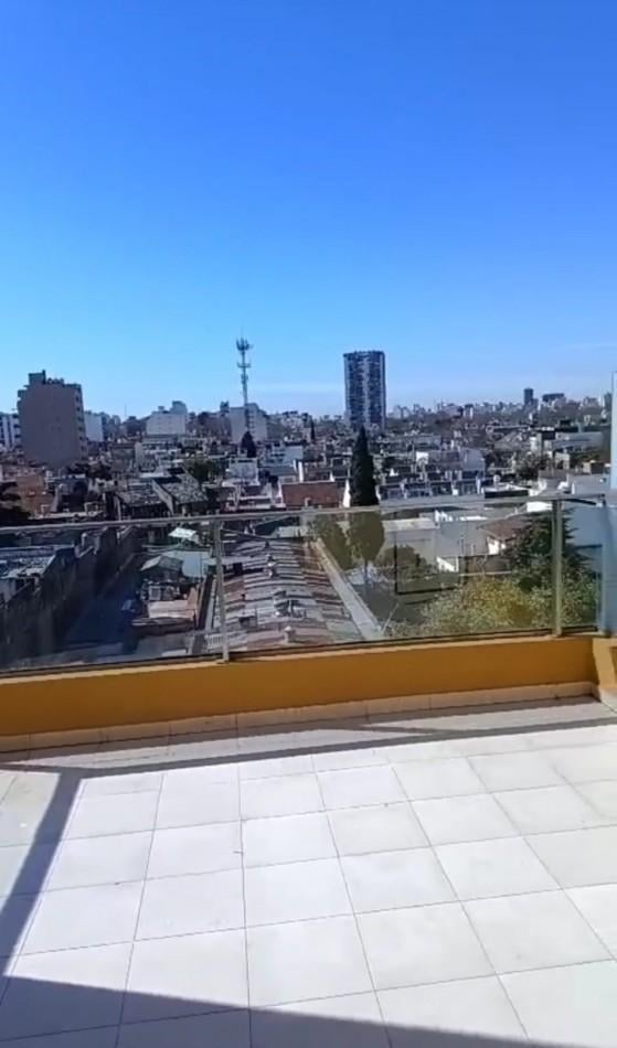Departamento Monoambiente Excelente !!!!!! Doble Ventilacion , Balcon Terraza