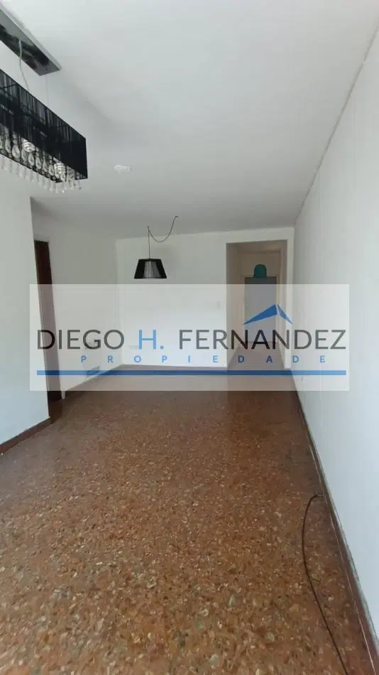 4 Ambientes con Escritorio , DOS Balcones, Concordia 65. OPORTUNIDAD!!!! 1