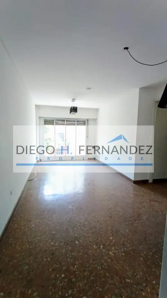 4 Ambientes con Escritorio , DOS Balcones, Concordia 65. OPORTUNIDAD!!!! 2