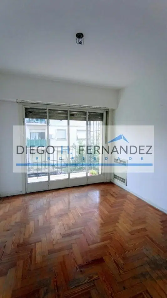 4 Ambientes con Escritorio , DOS Balcones, Concordia 65. OPORTUNIDAD!!!! 4