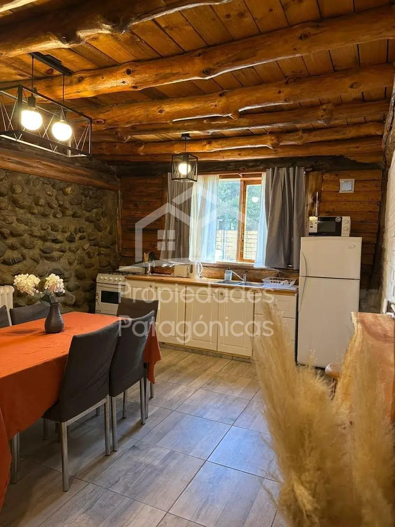 Casa Chalet  en Alquiler en Nahuel Malal, Bariloche, Patagonia 4
