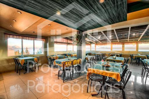 Foto de Turístico Hotel en Venta ubicado en Bariloche, Patagonia, Argentina, imagen 1