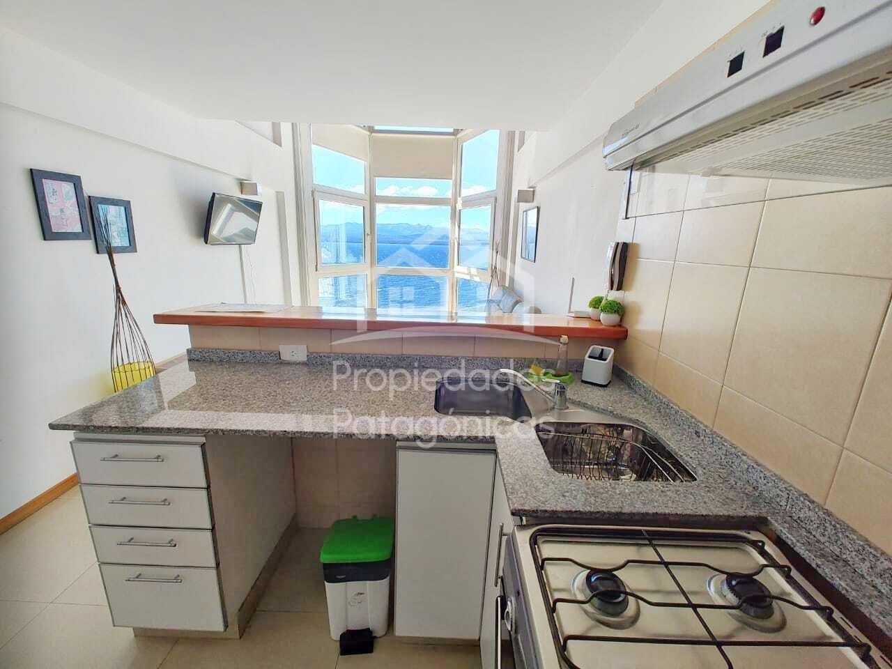 Foto de venta departamento con vista al lago Bariloche, cochera, posible permuta, imagen 3