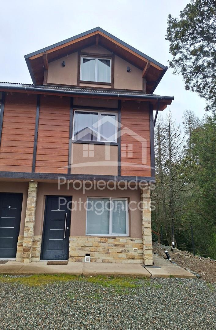 Foto de Casa Triplex en Venta en Pinar de Festa, Bariloche, Patagonia, imagen 1