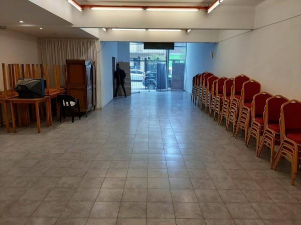 Foto de VENTA MODERNO EDIFICIO CON RENTA EN MICRO CENTRO DE MAR DEL PLATA, imagen 2
