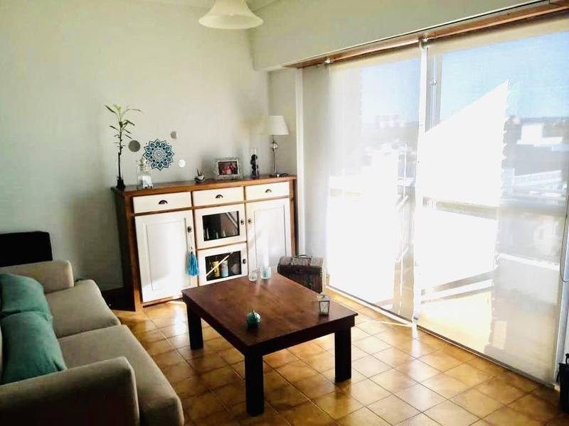 Foto de Departamento 2 Ambientes en Venta – 2 Cuadras del Mar Cochera | Balcón, imagen 5