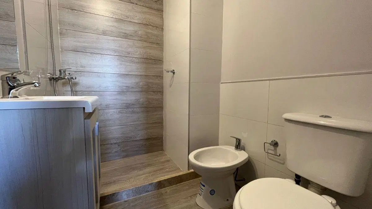 Venta departamento un dormitorio con balcon en barrio Cofico 5