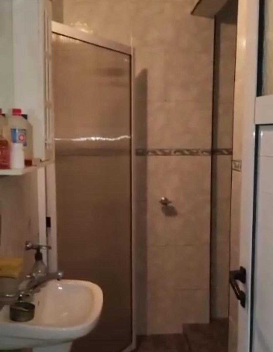 CASA EN VENTA EN AVELLANEDA APTO OFICINA