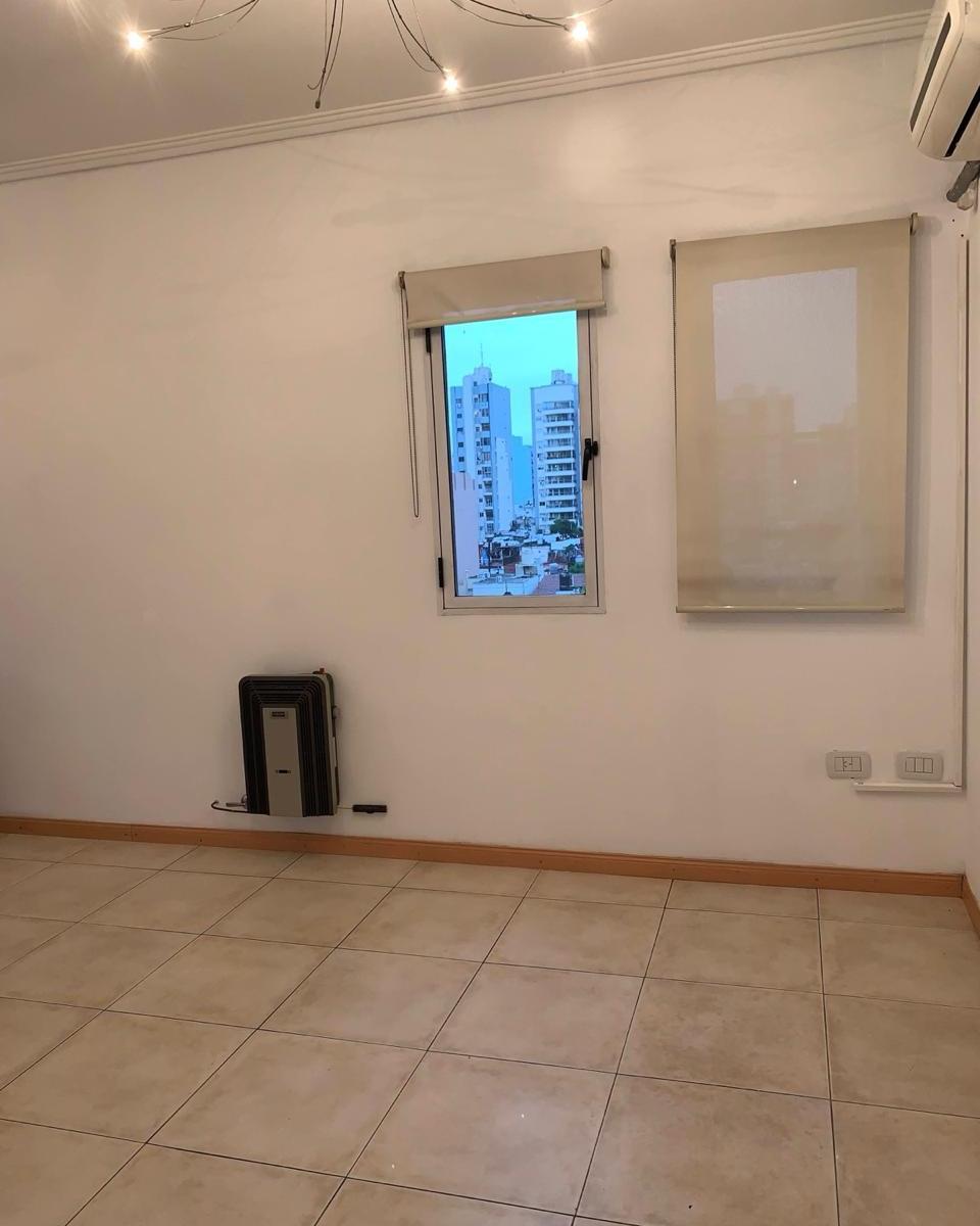 Foto de DEPARTAMENTO DE 3 AMBIENTES CON COCHERA EN VENTA EN LANÚS ESTE, imagen 2