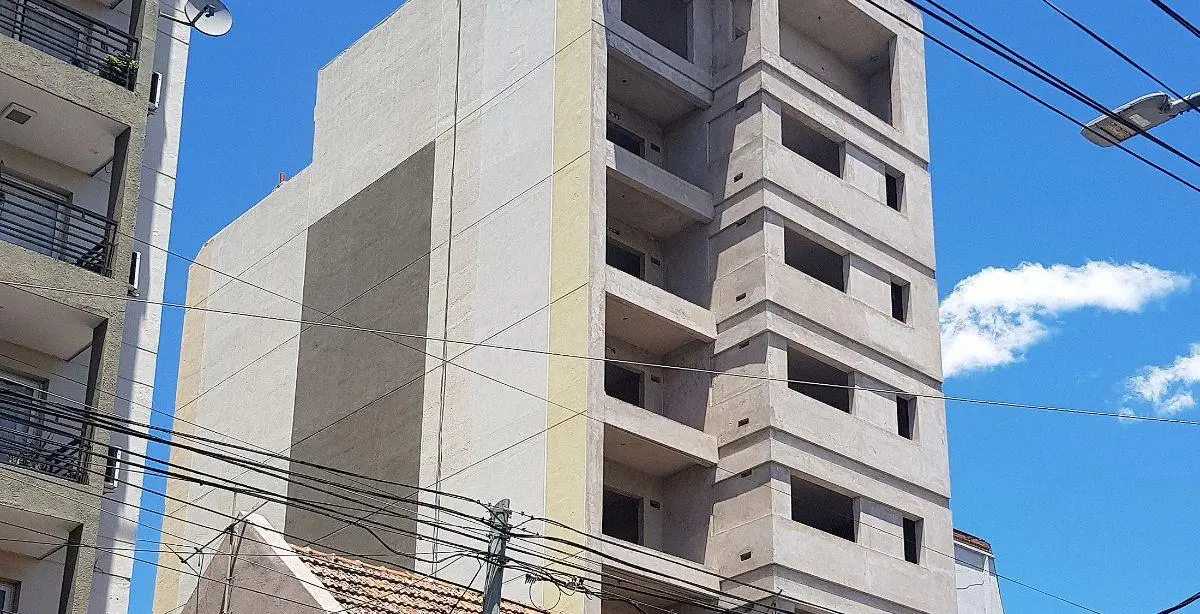 MONOAMBIENTE EN VENTA EN LANÚS ESTE/ FINANCIADO 1