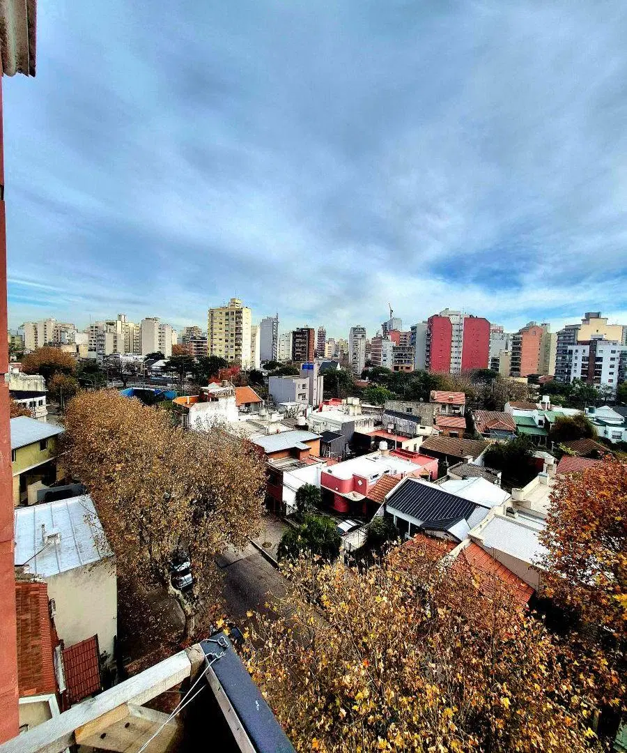Semipiso de 3 ambientes en venta en duplex en Lanús Este 4