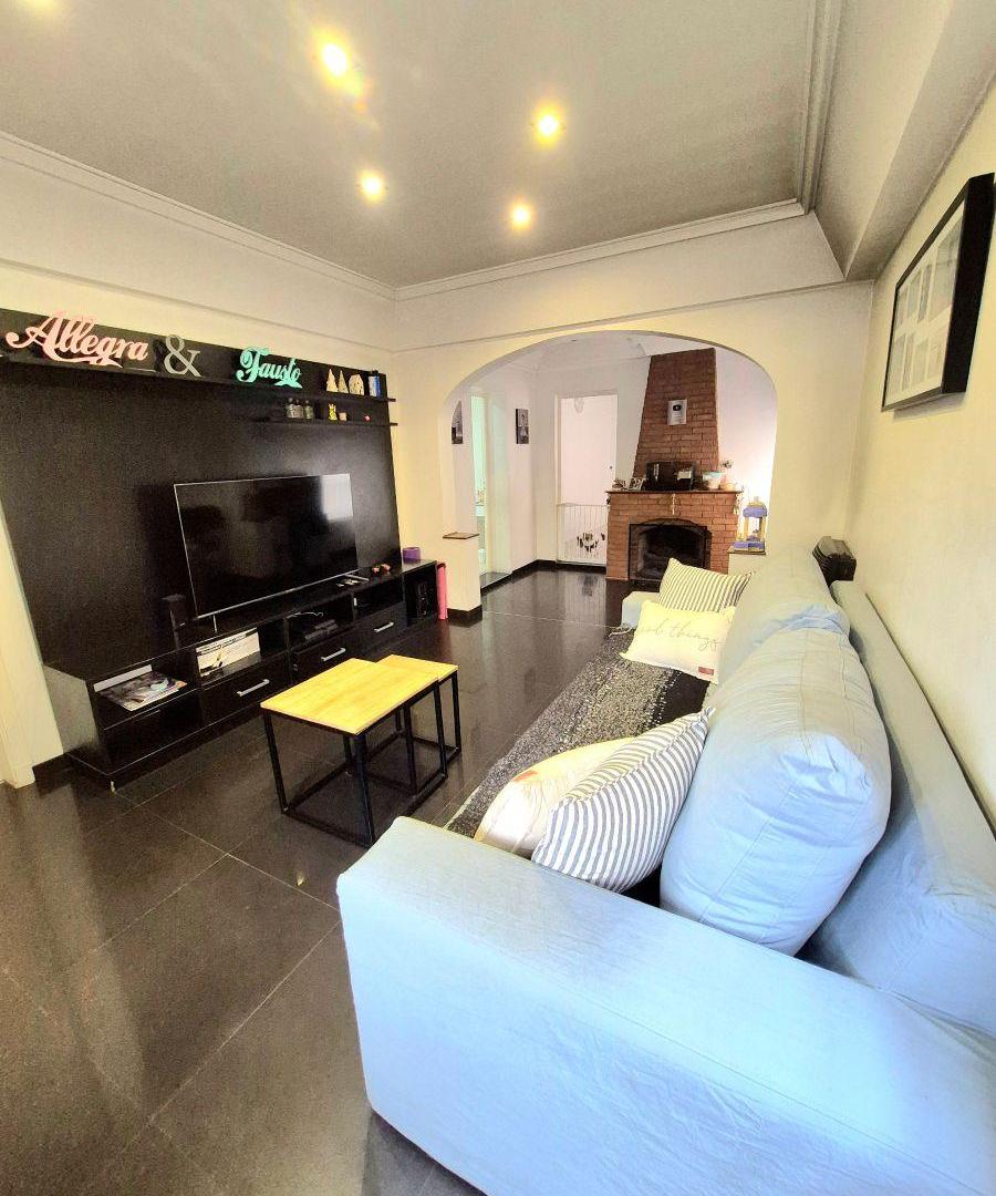 Foto de Casa de 4 ambientes con piscina y quincho en venta en Remedios de, imagen 4