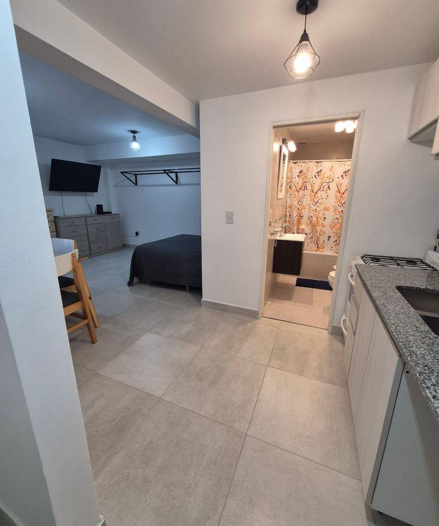 Foto de Departamento de 32 m² en alquiler en Lanús Este, imagen 3
