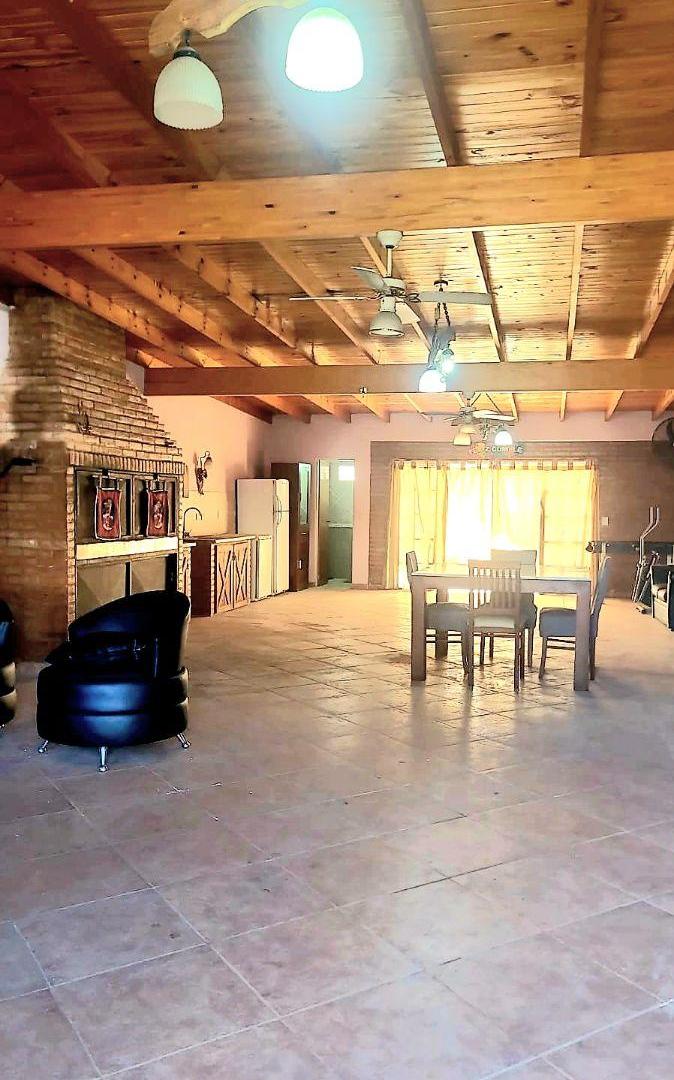 Foto de PH AL FRENTE CON PATIO EN VENTA EN LANÚS ESTE - OPORTUNIDAD, imagen 1