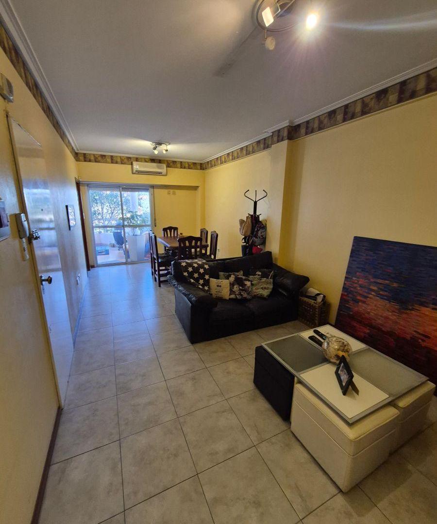 Foto de Semipiso de 3 ambientes en venta en Lanús Este centro, imagen 2