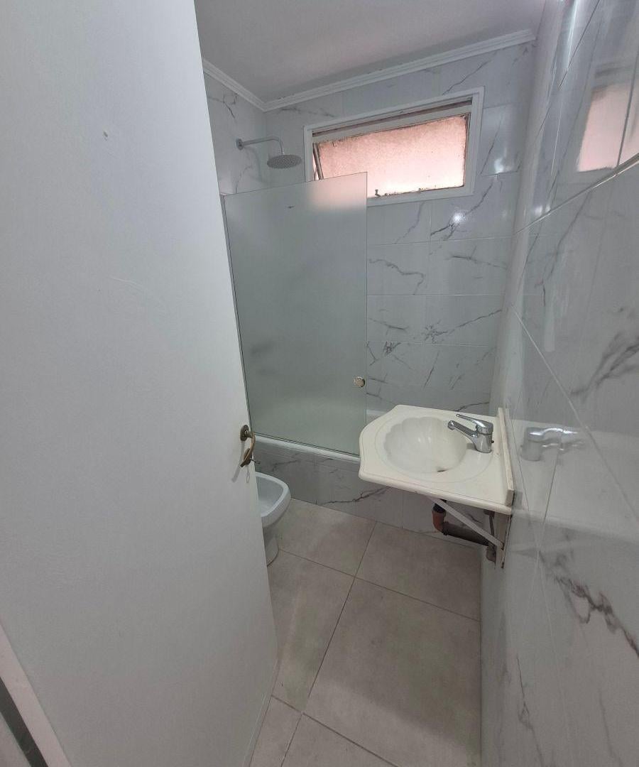 Foto de Departamento de 3 ambientes en venta en Lanús Este Centro, imagen 3