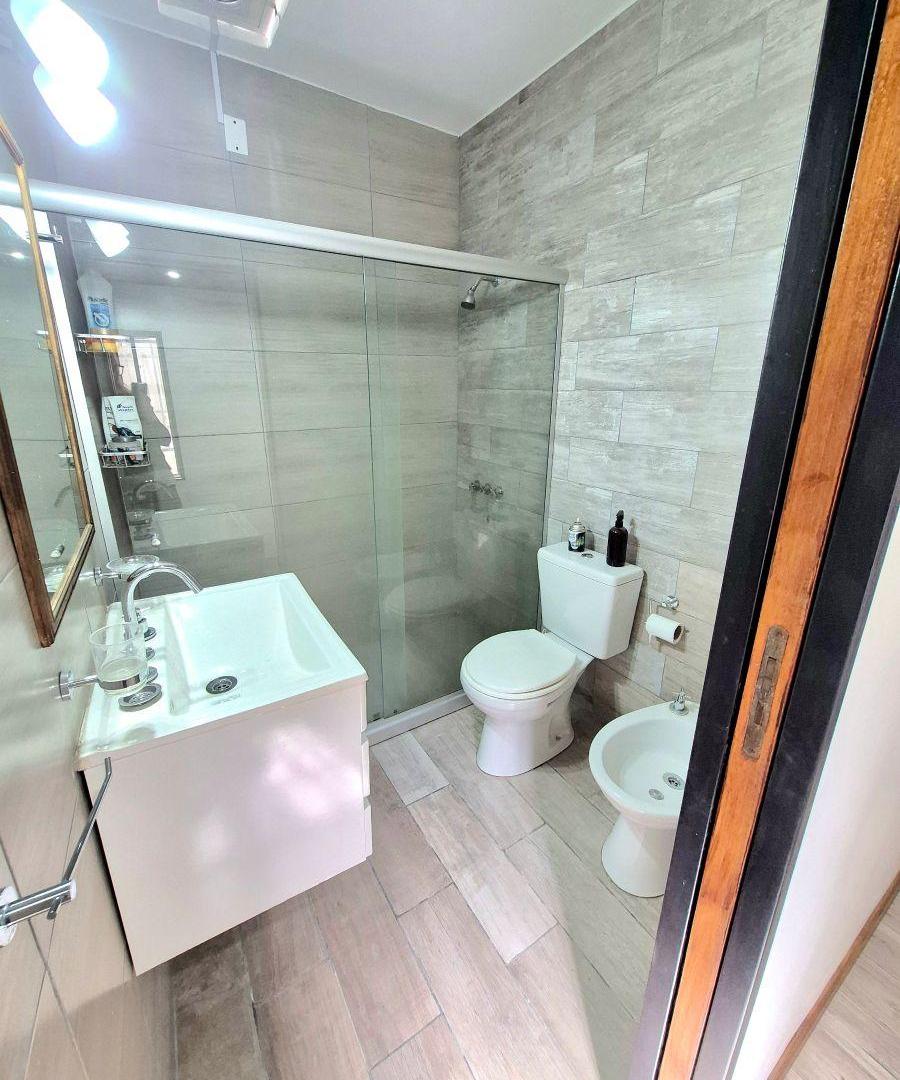 Foto de PH al frente de 3 ambientes con patio y terraza en venta, imagen 4